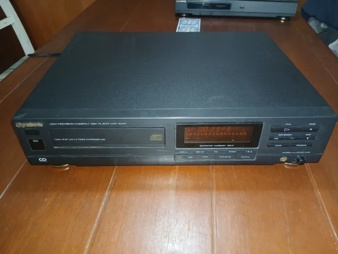 Aparelho CD Gradiente CDP4000