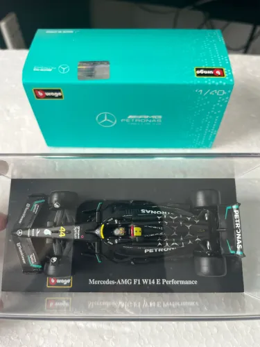 Miniatura F1 1:43 - mercedes - Lewis Hamilton
