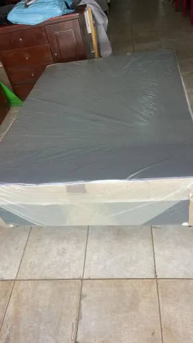 Cama box casal