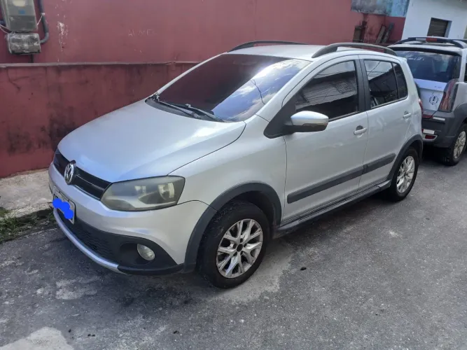 Volkswagen Crossfox 1.6 MI Total Flex 8V 5P 2014