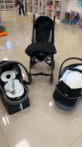 Carrinho trio living smart chicco