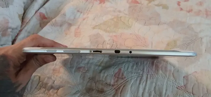 Quero vender ou trocar por um telefone do meu agrado
