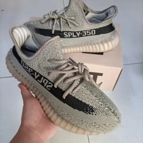 Tênis Yeezy