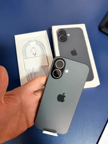 iPhone 17 zero na caixa e garantia até 2027