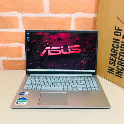Notebook Asus i5 de 12ª Geração/ Ram 8GB/ Ssd M2 512GB/ FullHD/ Placa Intel Iris 4GB