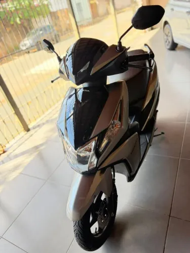 Moto Honda Elite 125 seminova