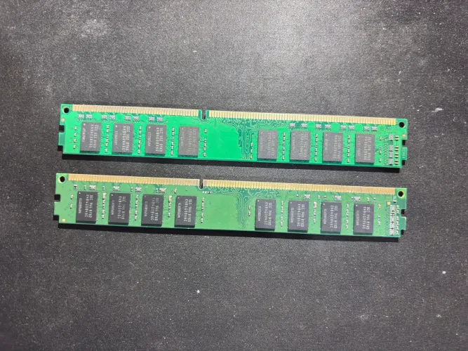 Memória RAM 16GB DDR3 1600MHz (2x8GB) Desktop PC