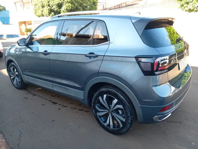 Volkswagen T-Cross Highline 1.4 TSI Flex 16V 5P AUT 2022