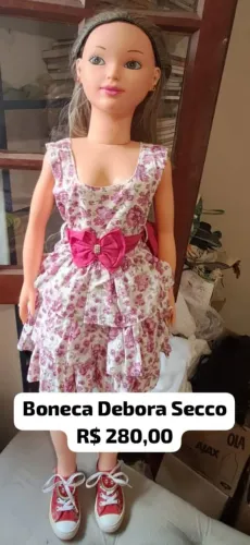 Boneca Debora Secco