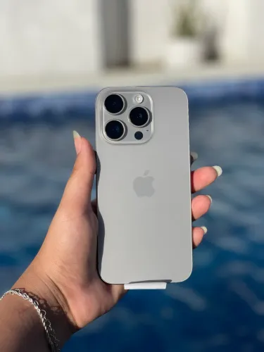 iPhone 15 Pro 128GB - 100% Saúde da Bateria | Excelente Estado