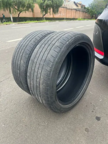 PNEUS BRIDGESTONE ARO 17
