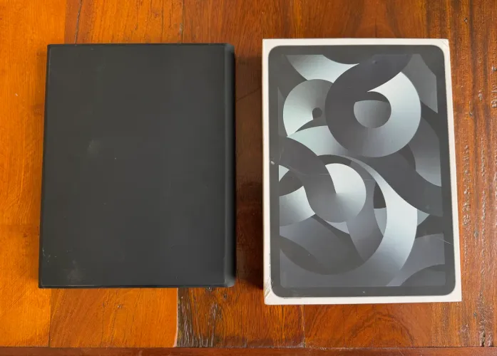iPad Air (5th Geração ) Wi-Fi 64gb + Capa com Teclado Bluetooth
