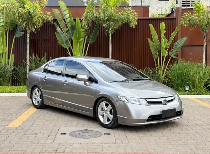 Honda Civic Sedan LXS 1.8/1.8 Flex 16V Aut. 4P 2008