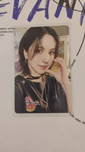 PHOTOCARD OFICIAL MINA (TWICE)