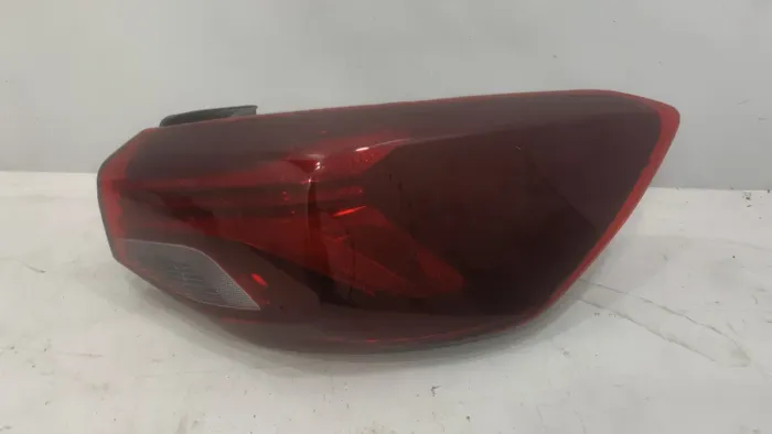 Lanterna Direita Onix Sedan S Led 2020 2021 2022 2023 2024 2025 Importado