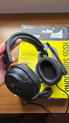 Headset Corsair HS55 7.1 Black - precinho