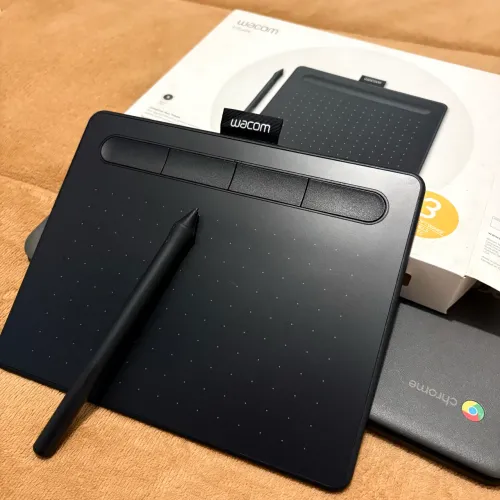 Wacom Intuos S (CTL-4100) Preta ? Mesa Digitalizadora com Caneta + Caixa Completa