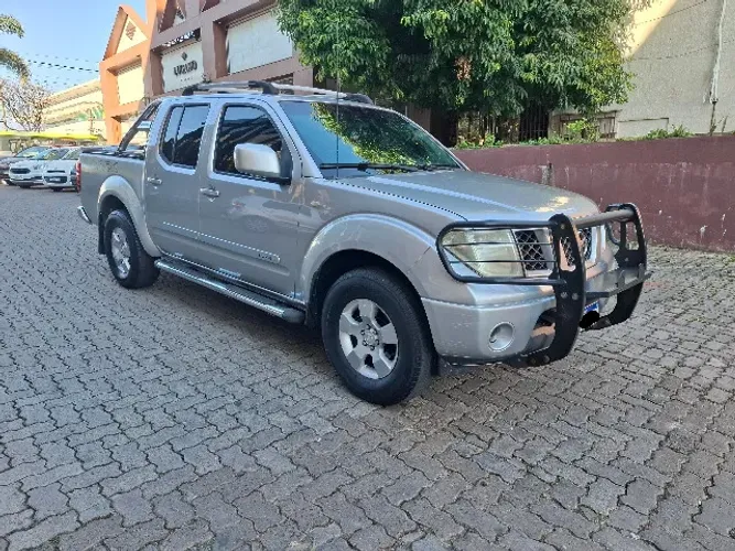 Nissan Frontier XE CD 4X4 2.5 TB Diesel 2012