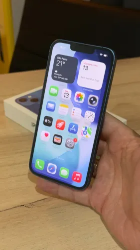 iPhone 13 128GB Blue - Saúde da bateria 100%! Loja física! Com garantia! Até 18x no cartão