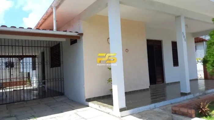 Casa com 5 quartos à Venda, Torre - João Pessoa
