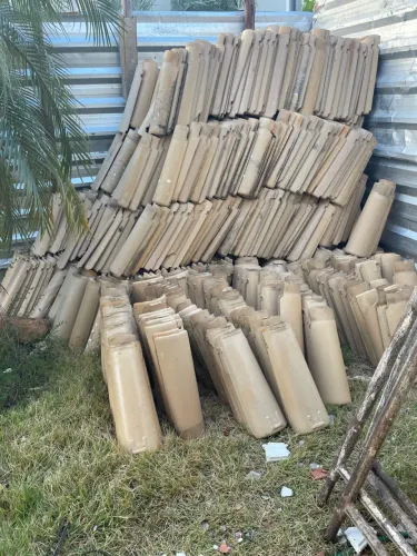 Telhas de cerâmica usadas - R$ 0,50 a unidade