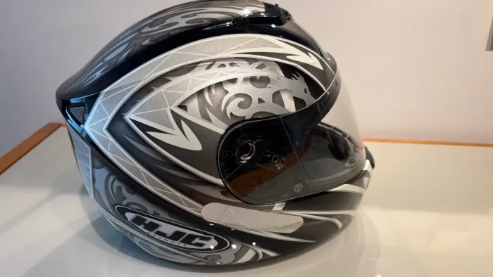 Capacete HJC