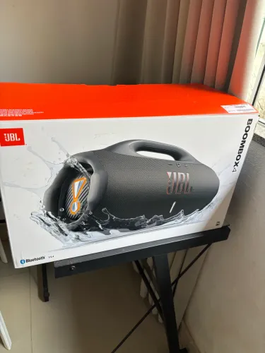 JBL Boombox 4 NOVA