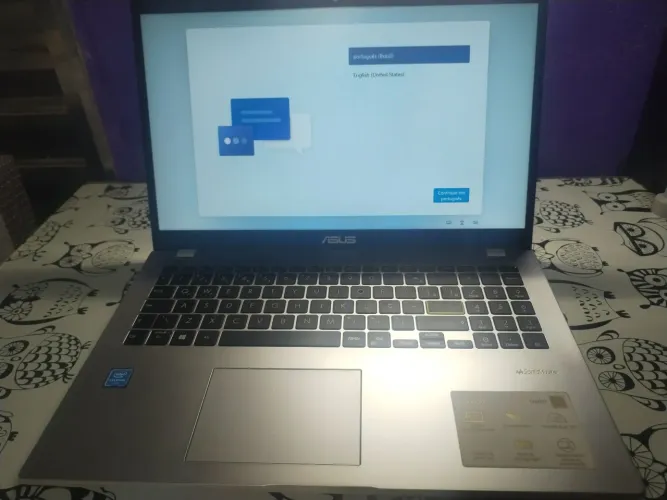 ASUS E510 15,6 128GB Windows 11 | Bom estado | Peças/Reaproveitamento