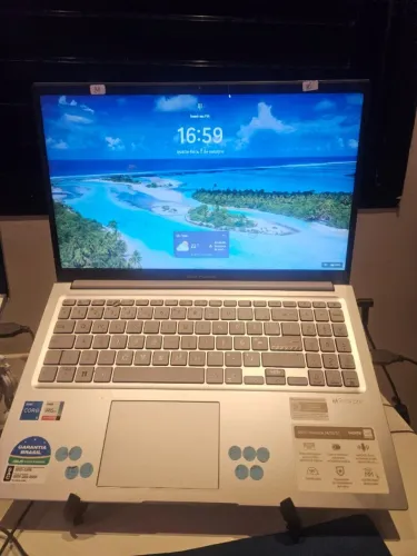 Notebook Asus Vivobook 15 Intel Core i5 12ª Geração 8GB RAM 256GB SSD Tela 15,6"