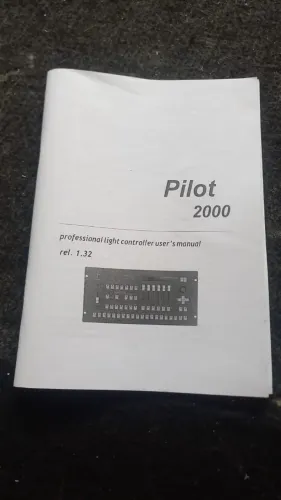 Mesa de luz  dmx , Pilot 2000,  512 canais, vendo ou troco por algo do meu interesse , bar