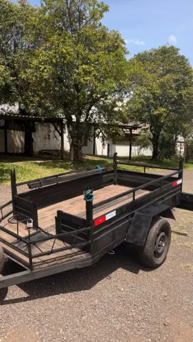 Carretinha híbrida - carga e motocicleta