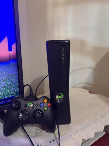 Xbox 360 Slim RGH 120 GB - Pronto para Jogar!