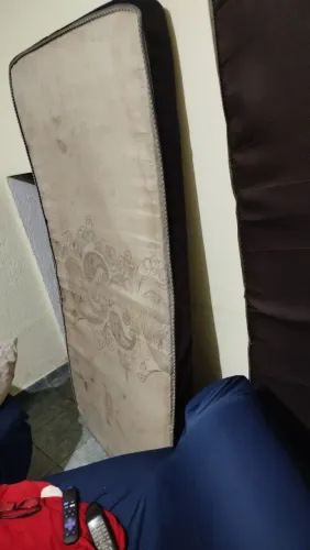 2 Colchões de solteiro 