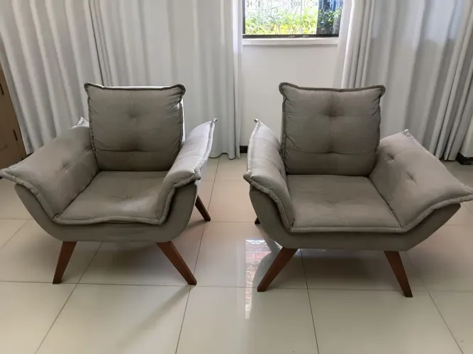 Conjunto Cadeiras! Pouco Usada