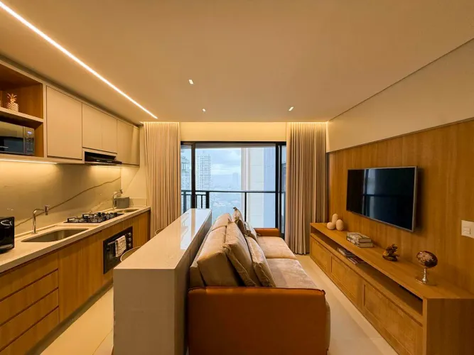 Apartamento mobiliado com 1 suíte disponível para locação no Setor Bueno em Goiânia-Go