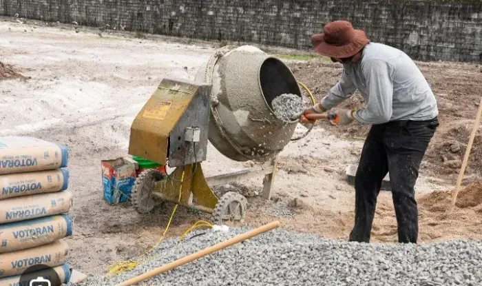 Vaga pra ajudante de predreiro
