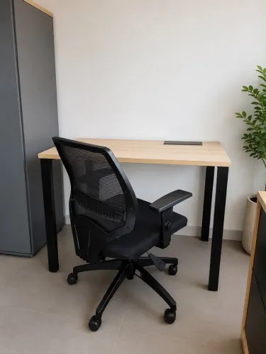 Conjunto mesa + cadeira escritório 