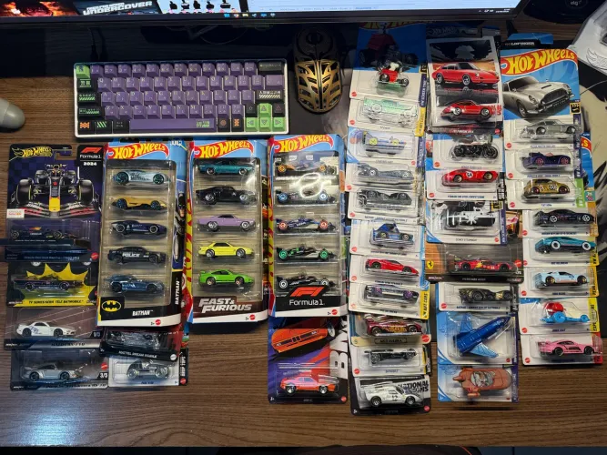 Coleção Hot Wheels lacrados (Raros)
