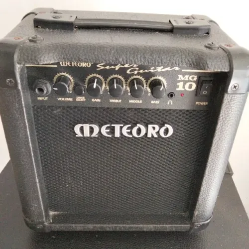 amplificador Meteoro Super Guitar MG10