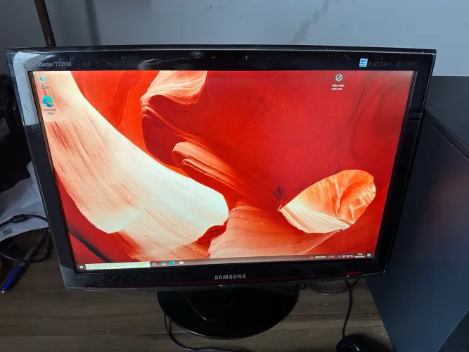 Monitor 22 polegadas com hdmi e vga 300,00 sansung 
