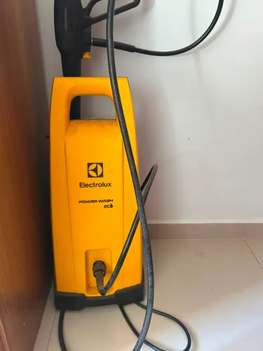 Lavadora de Alta Pressão, EWS30, Amarelo e Preto, 127v, Electrolux
