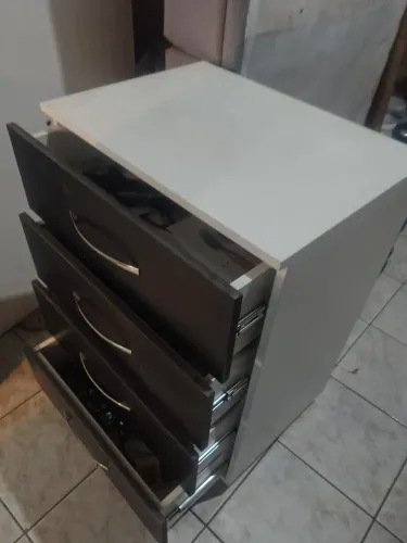 Cômoda nova