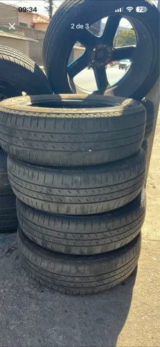 Vendo pneus com pouco rodado 185/60/15 Bridgestone venha conferir