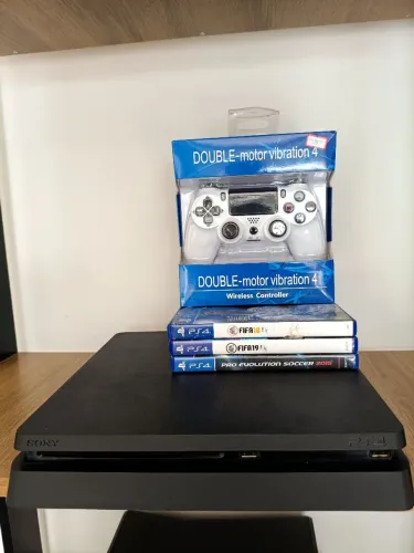 Playstation 4 slim 1tb