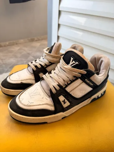 Tênis Louis Vuitton (LV) Masculino - Tamanho 41