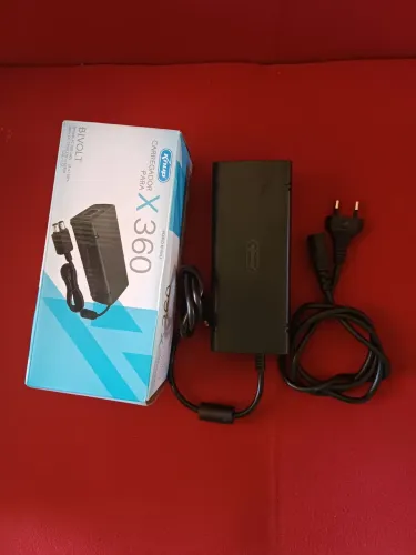 Fonte de Xbox 360 slim