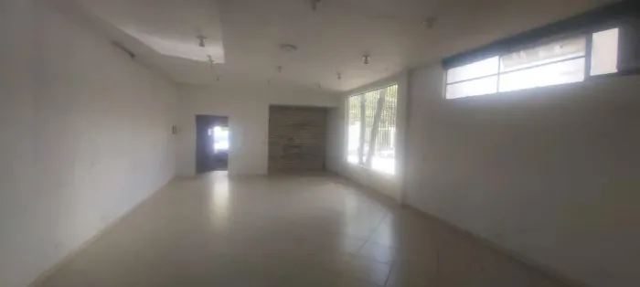 Casa comercial para aluguel em Vila Sofia