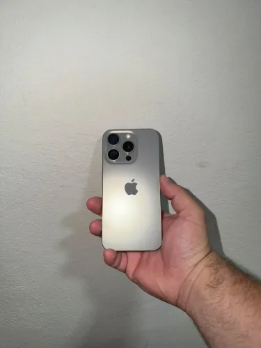 iPhone 15 pro 128GB TITÂNIO NATURAL