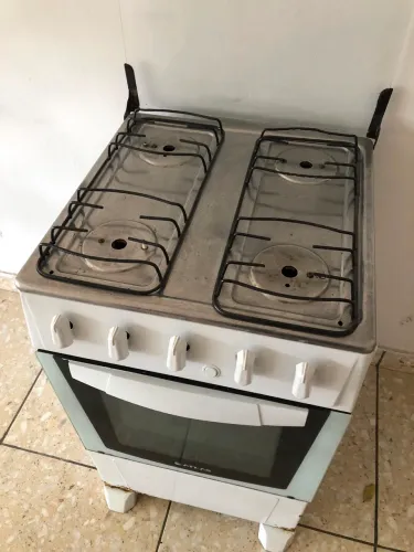 Fogão semi novo Não entrega