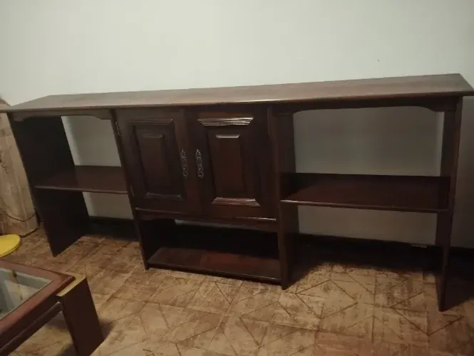 Armário sala de estar ou jantar (218cm x 92cm x 36cm)